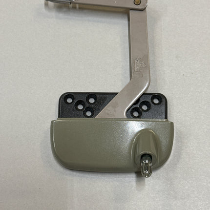 111 Truth Split Arm Dyad Straight Link Casement Operator