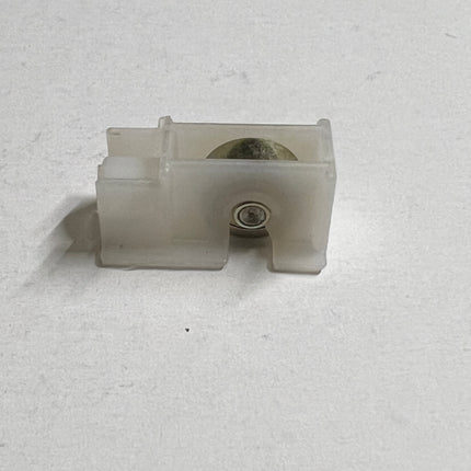 S1065 - Horizontal Sliding Window Roller With Plastic Housing 17/32 Inch dai Metal Wheel Reynolds