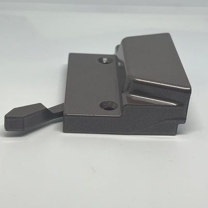 S1143 Window Lock for tandem application with use of tie bar Sampled on back: Truth Made In U.S.A. 45098 U. S. PAT. NO. 4059298.4429910 CAN. PAT. 880.1985 P/N 31300H and P/N 31300G