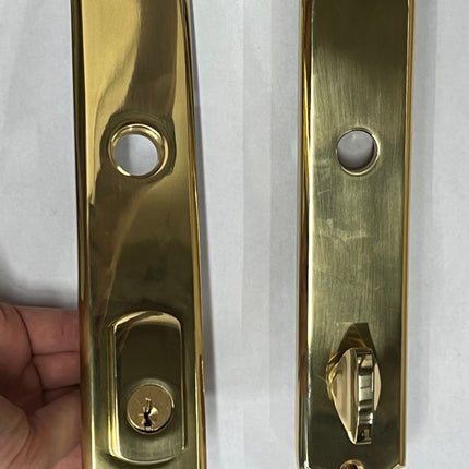 S4114 GU Ferco 45MM Capri Lever Swinging Door Handles Trim Sets - Handle Above Cylinder  Style