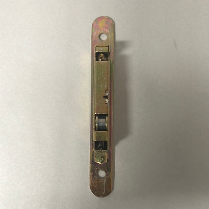 Part Number: C1033 Amesbury Truth DS Surface Mount Mortise Lock 45 Degree latch with face plate Deadlatch Assembly Known Part Number: 555, 555-84 Have known to been used on: Cascade, Sierra Pacific, SuperSeal vinyl sliding sliding patio doors and more