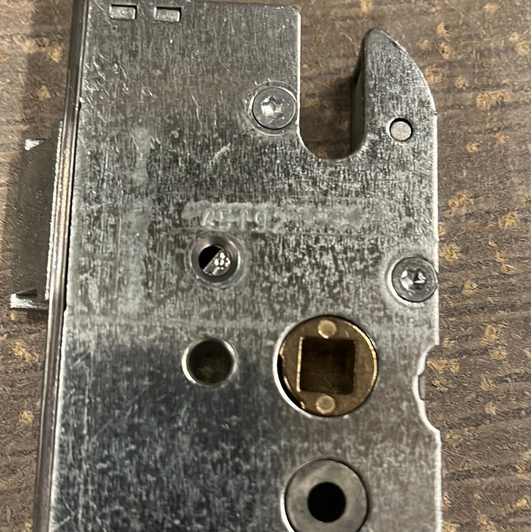 G-U Unicorn 45/92 Single Point Mortise Lock (SPL) New Breed Key ABOVE G-U Unicorn 45/92 Single Point Mortise Lock (SPL) New Breed Key ABOVE