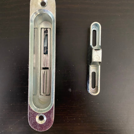 Part Number S3007   Mortise Lock with Faceplate 45 Degree Diagonal Hub with Keeper Known Part Numbers and Numbers Stamped on Product: Canada Patent Number 919213 Dated 1973